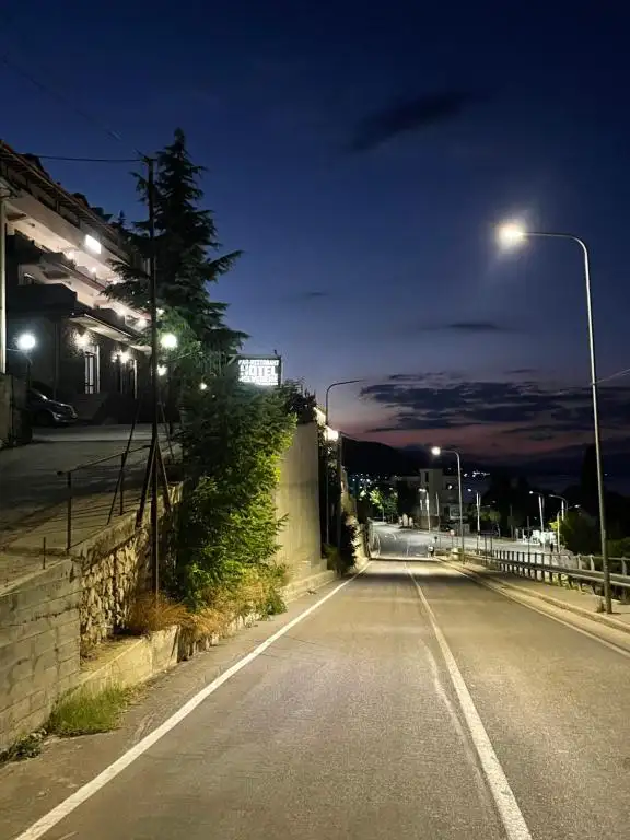 img_id_530223.webp