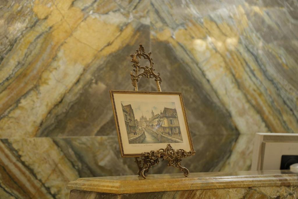 img_id_1079212.jpg