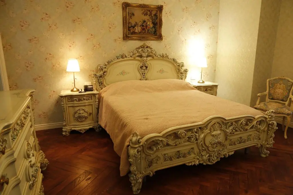img_id_1079217.webp