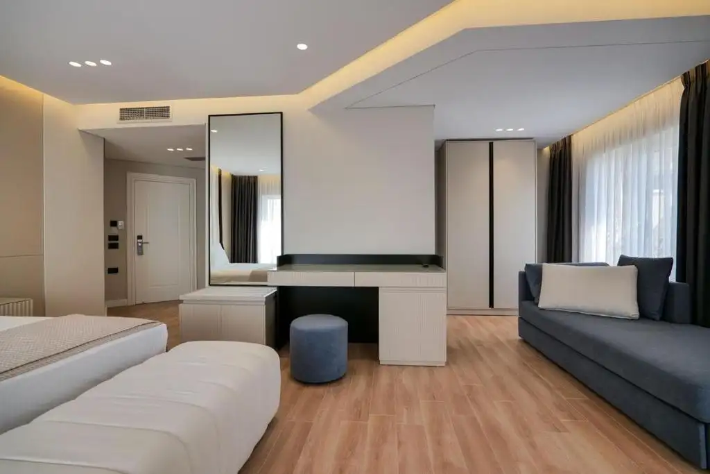 Deluxe Double Room with Sea View image 14