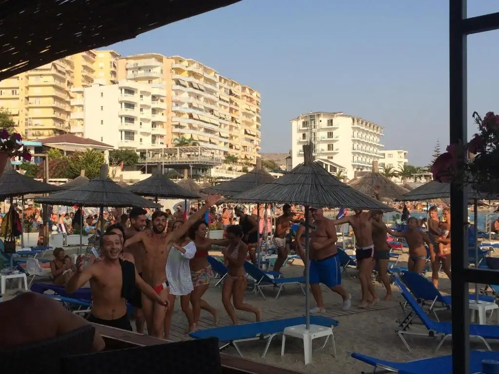 img_id_551581.webp