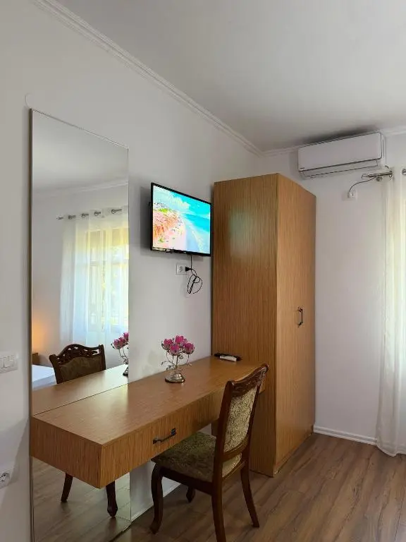 img_id_925138.webp