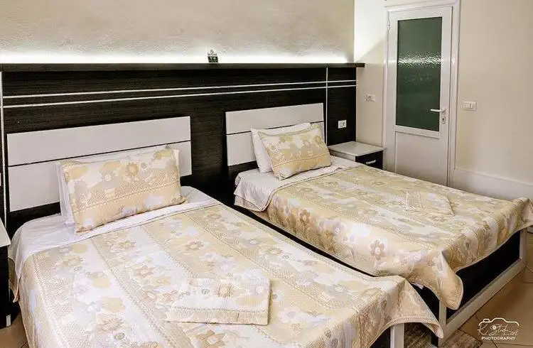 img_id_623973.webp