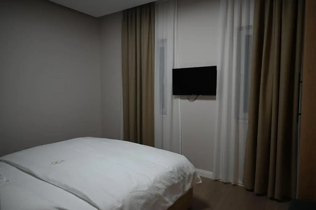 img_id_1404280.webp