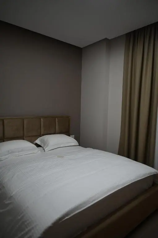 img_id_1404282.webp