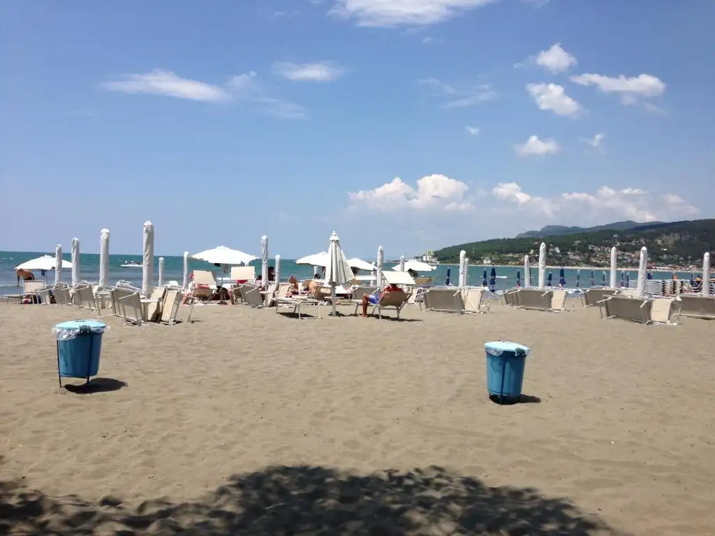 img_id_624085.webp