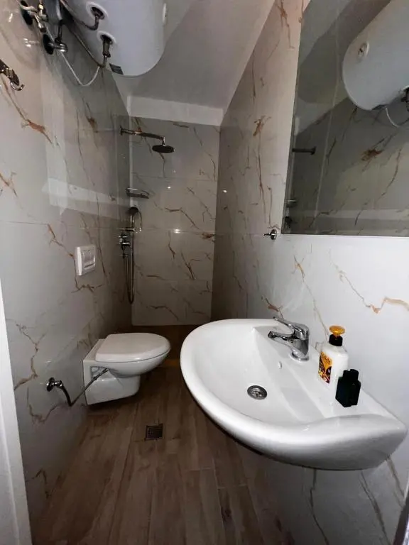 img_id_1719360.webp