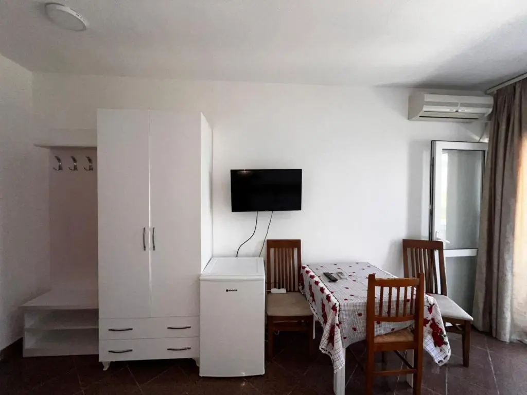 img_id_1719388.webp