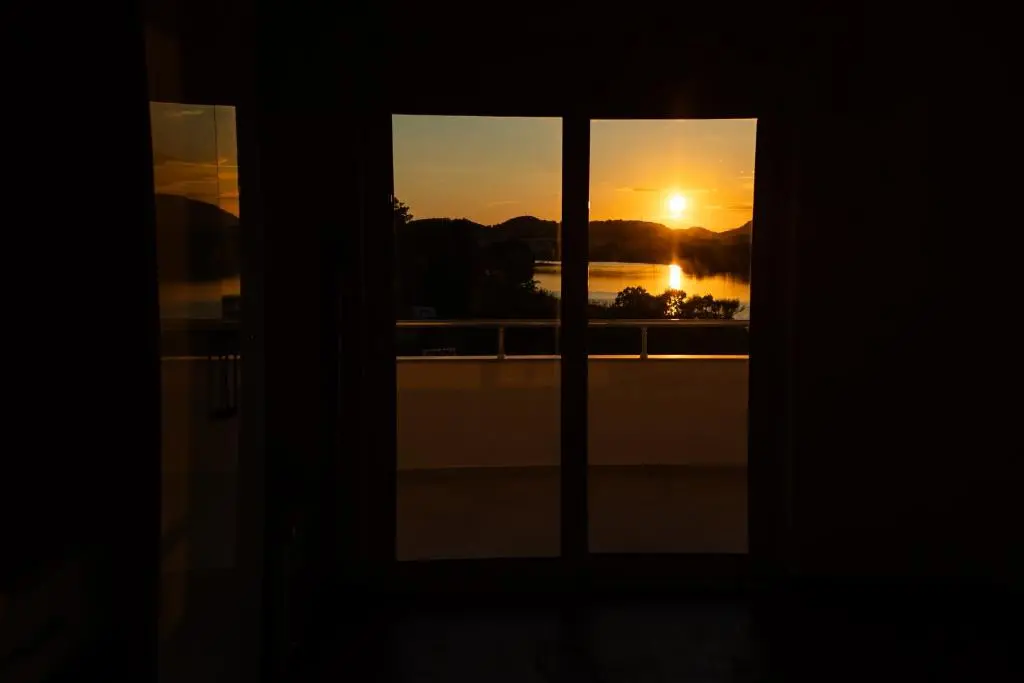 img_id_2457445.webp