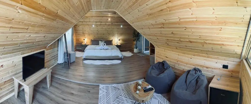 img_id_928271.webp