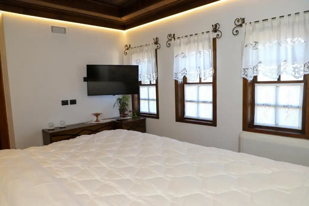 img_id_595648.webp