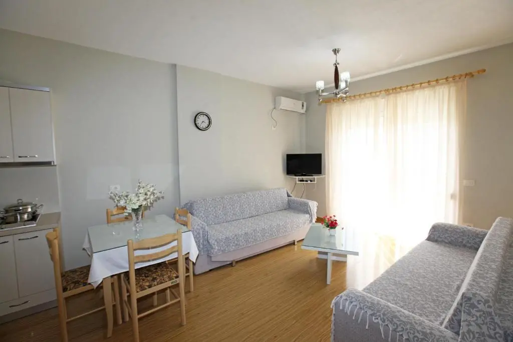 img_id_1005024.webp