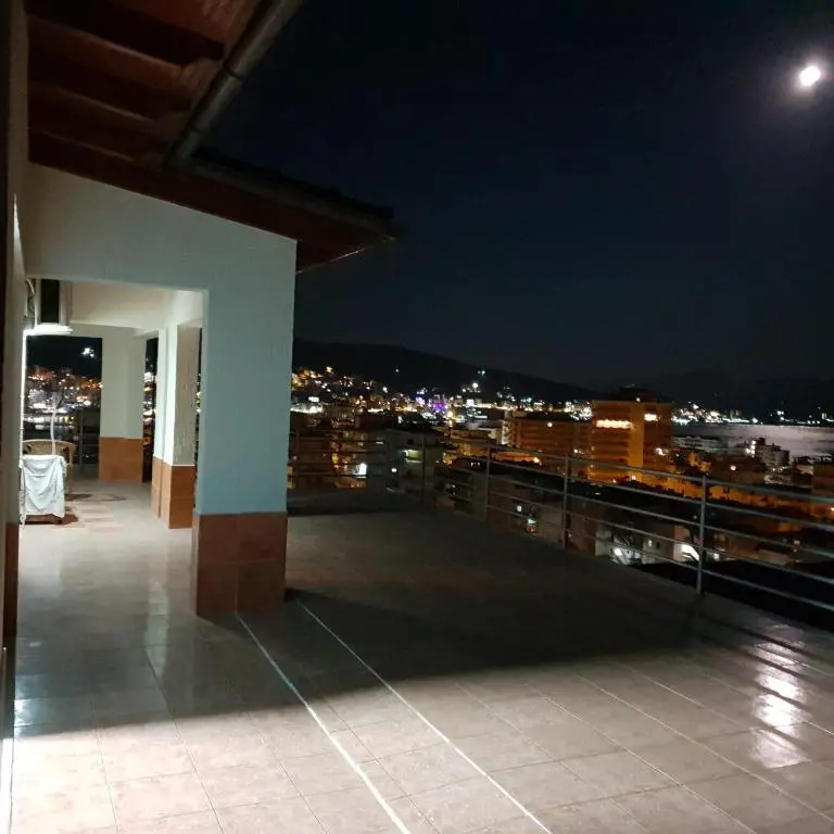 img_id_1704443.webp