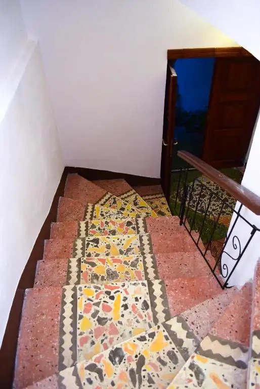 img_id_703988.webp