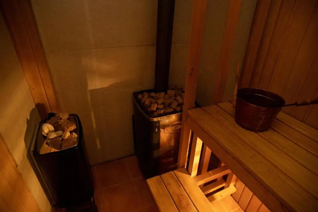img_id_2452365.webp