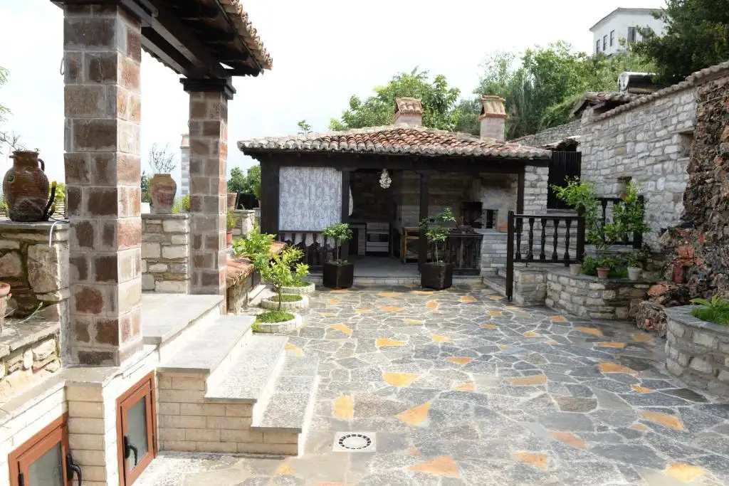 img_id_625620.webp