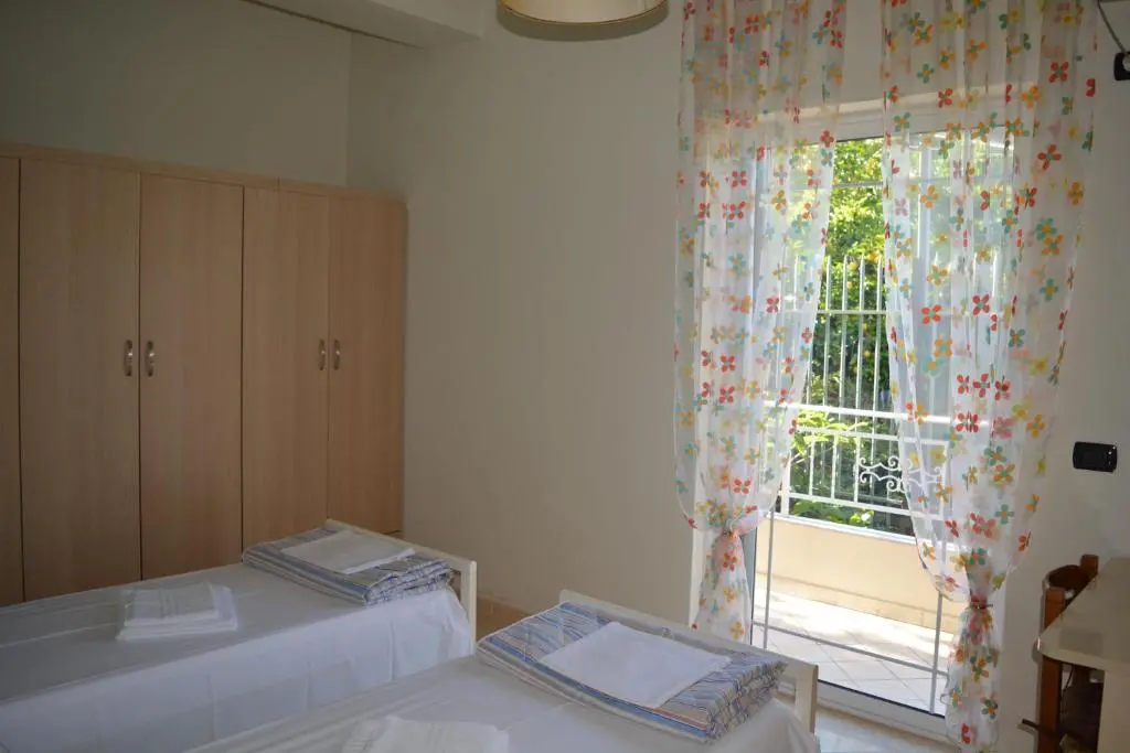 img_id_1645057.webp