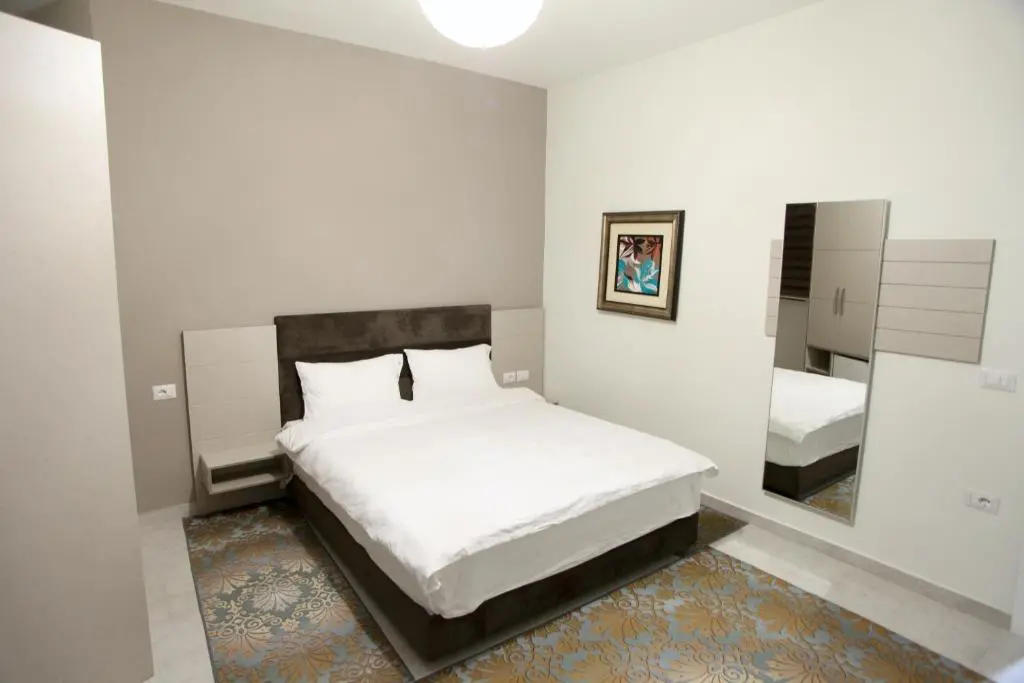 img_id_1080229.webp