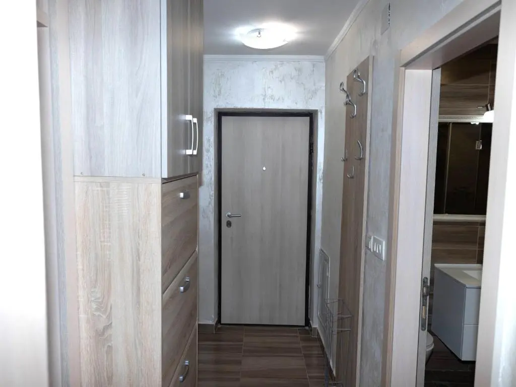 img_id_2449413.webp