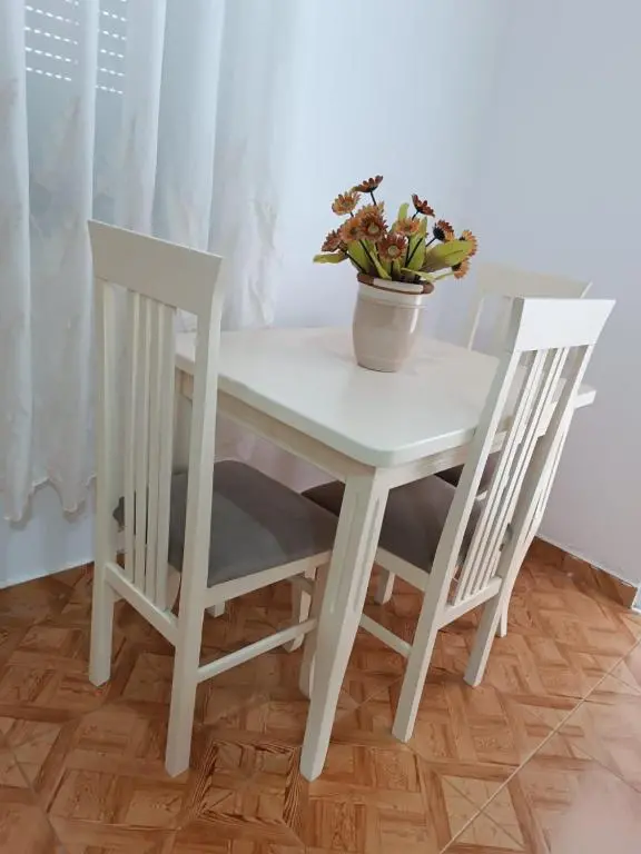 img_id_923561.webp