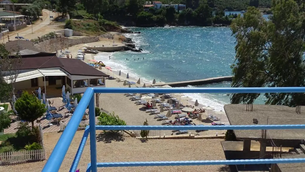 img_id_1644573.webp