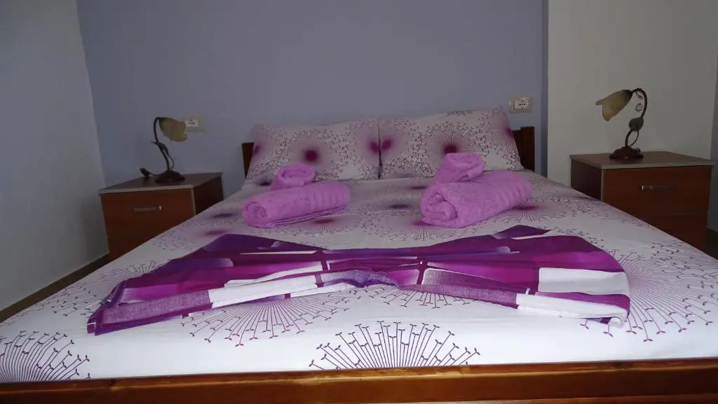 img_id_1644605.webp