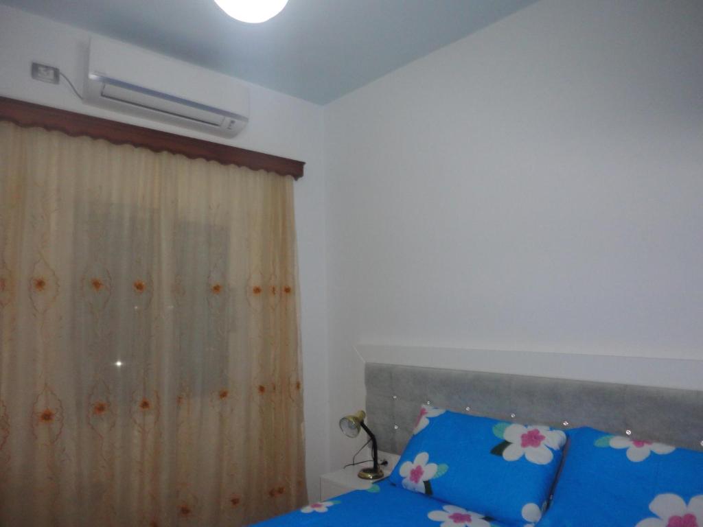 img_id_1644496.jpg