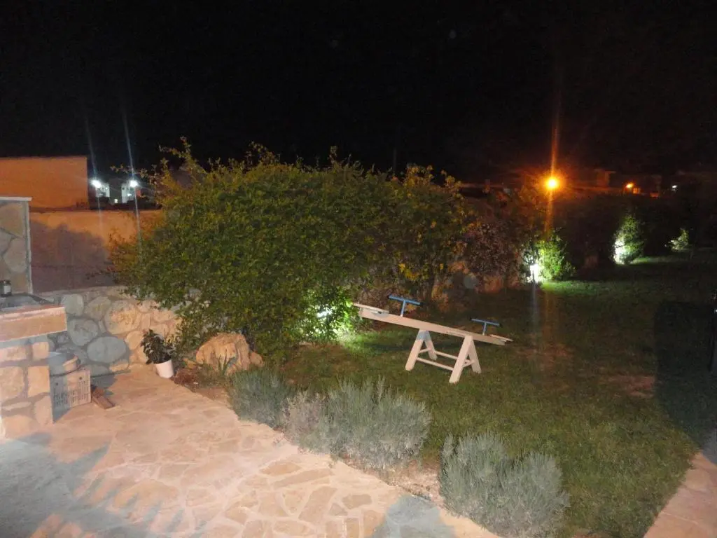 img_id_1644525.webp