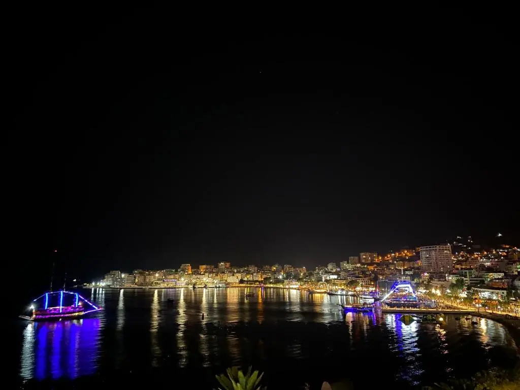 img_id_982409.webp