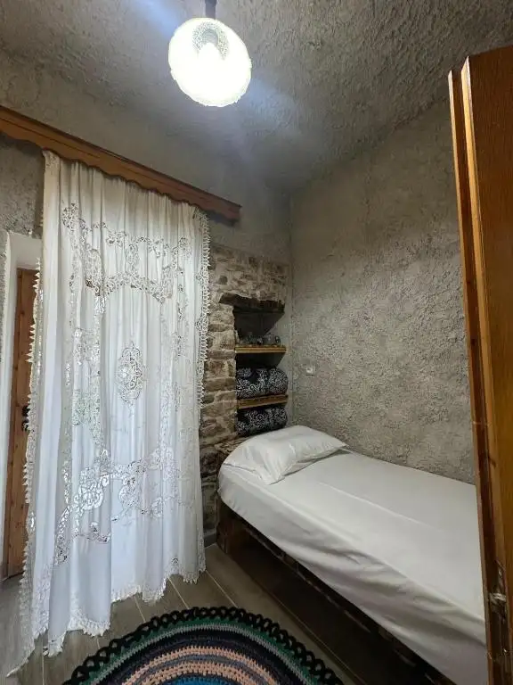 img_id_589917.webp