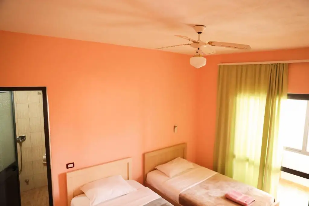 img_id_592242.webp