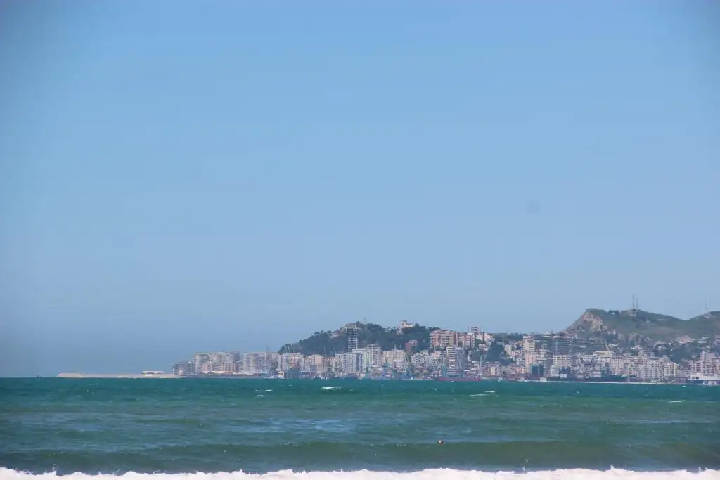 img_id_596347.webp
