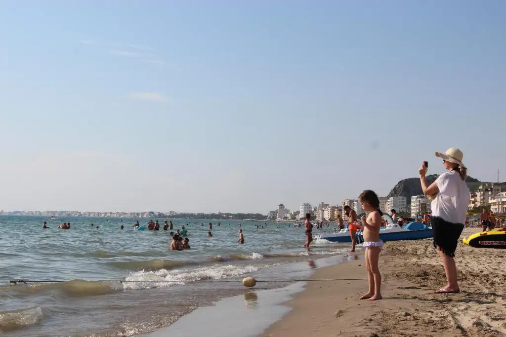 img_id_596371.webp