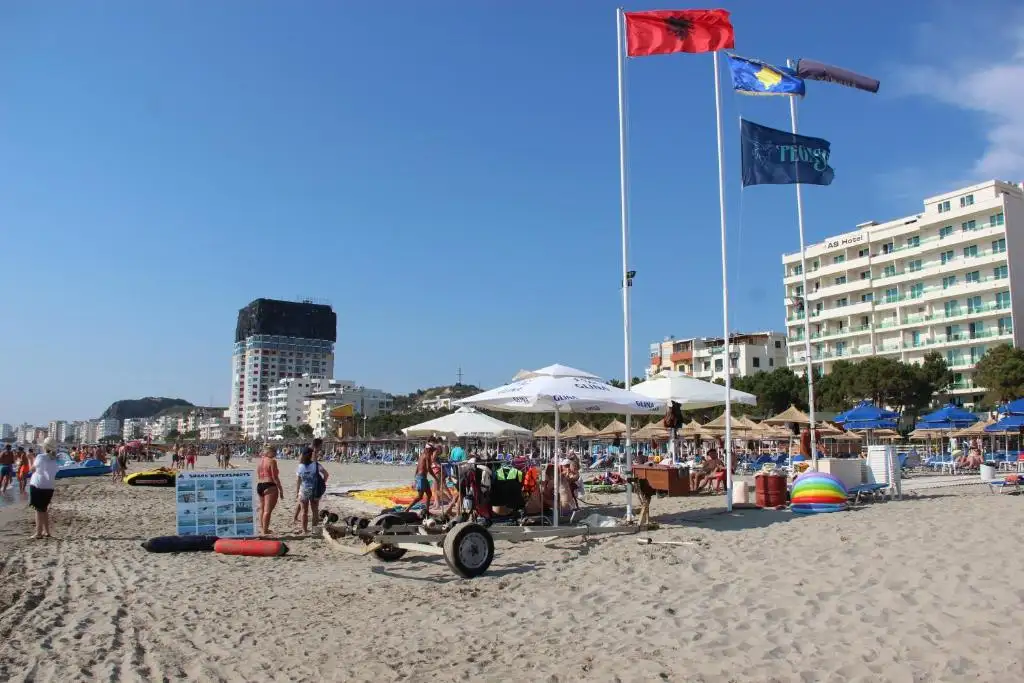 img_id_596408.webp