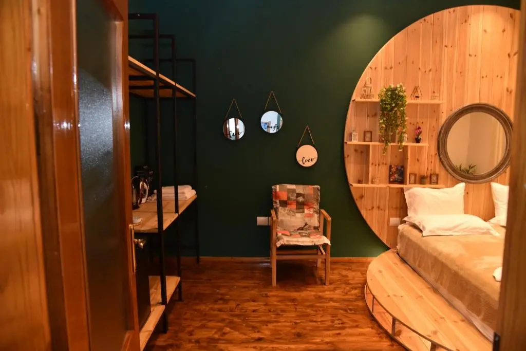 img_id_1398315.webp