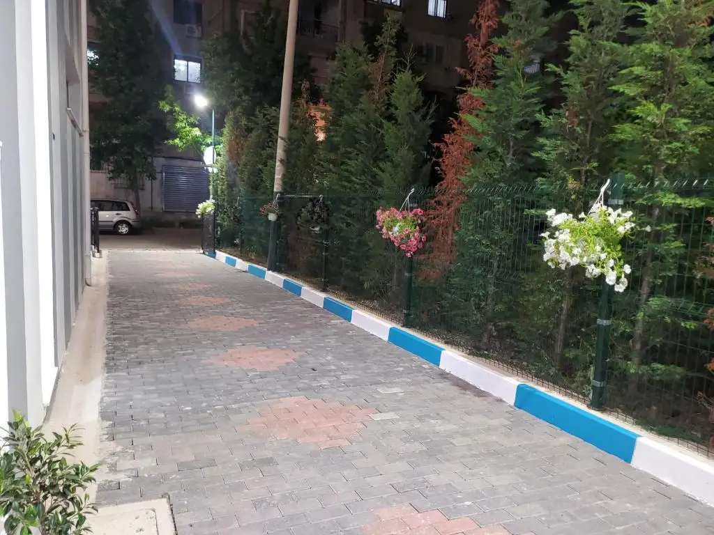 img_id_690709.webp