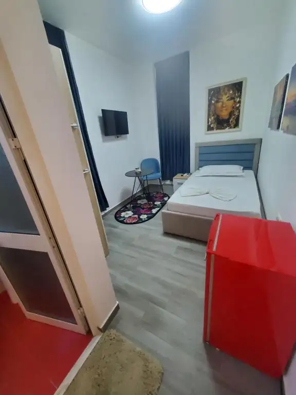 Deluxe Single Room
