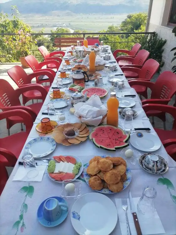 img_id_611303.webp