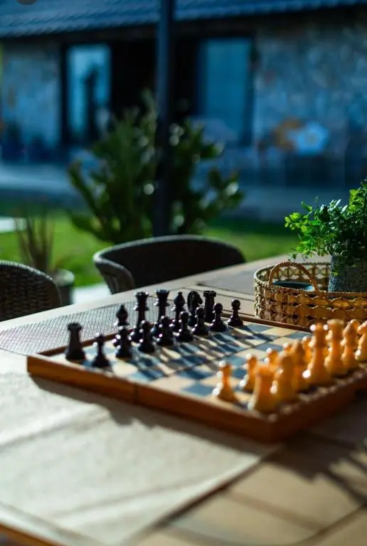 img_id_2435749.webp