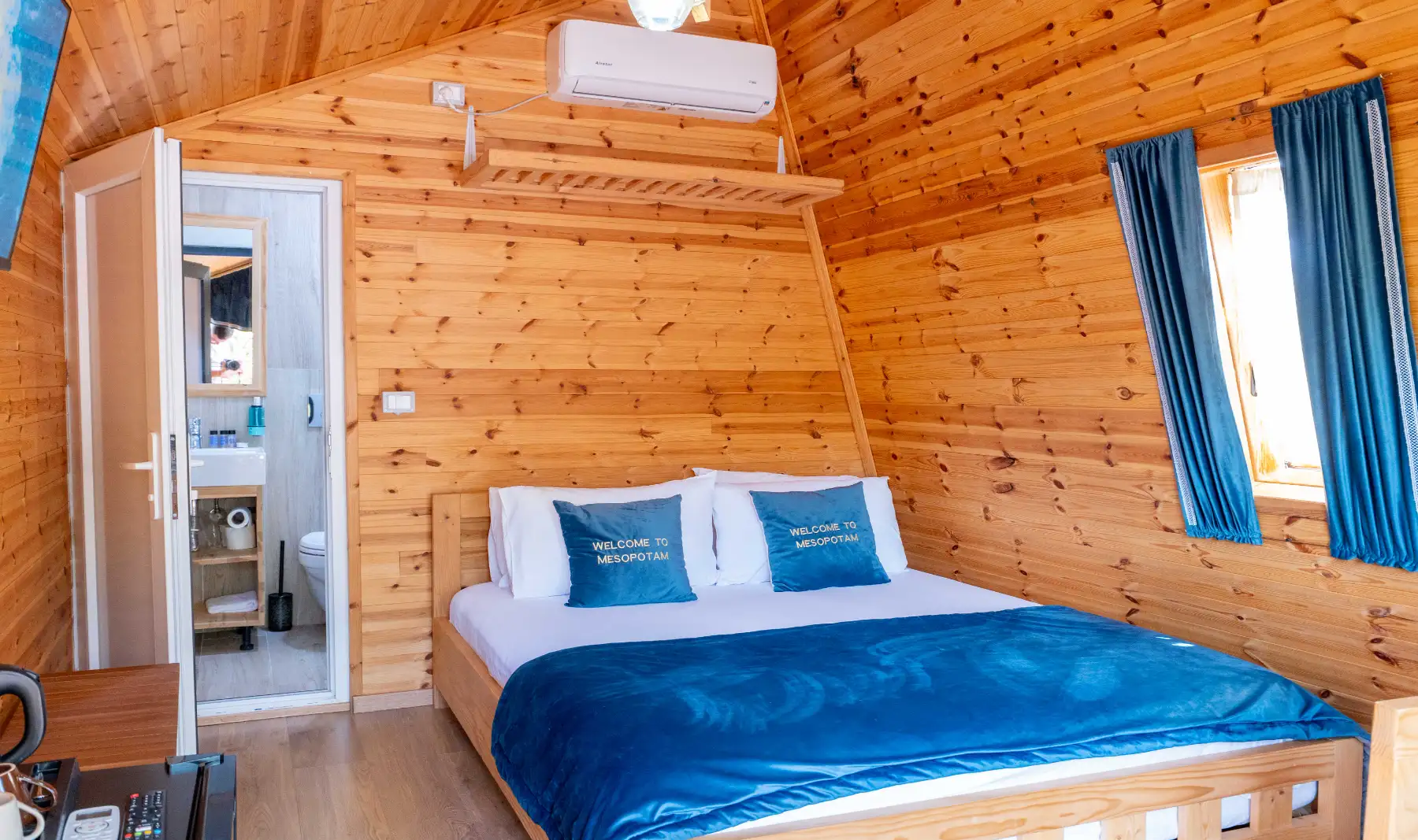 Chalet image 2