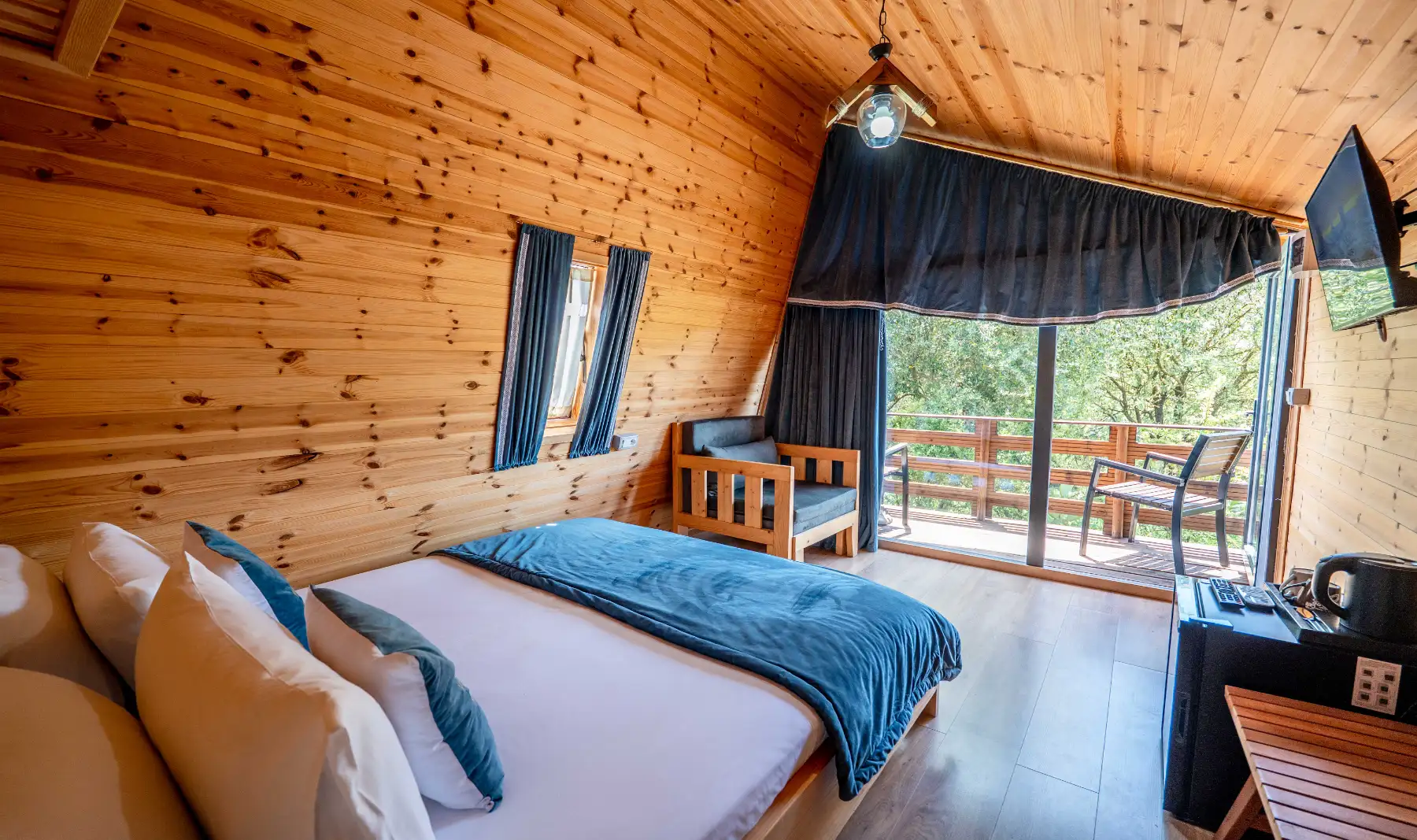 Chalet image 4