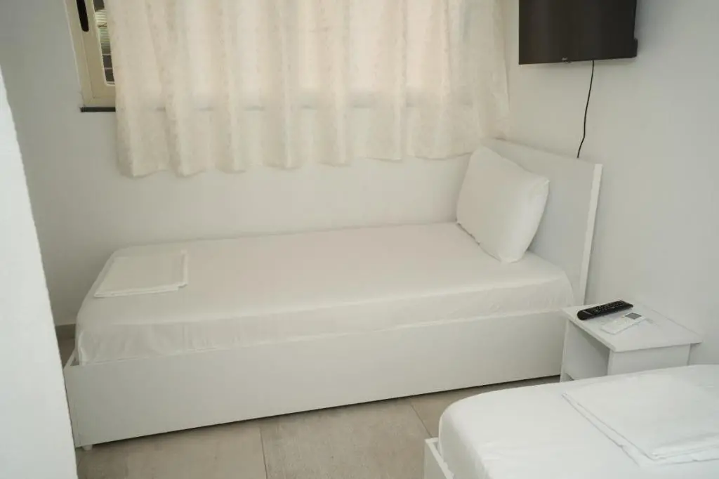 img_id_1693843.webp