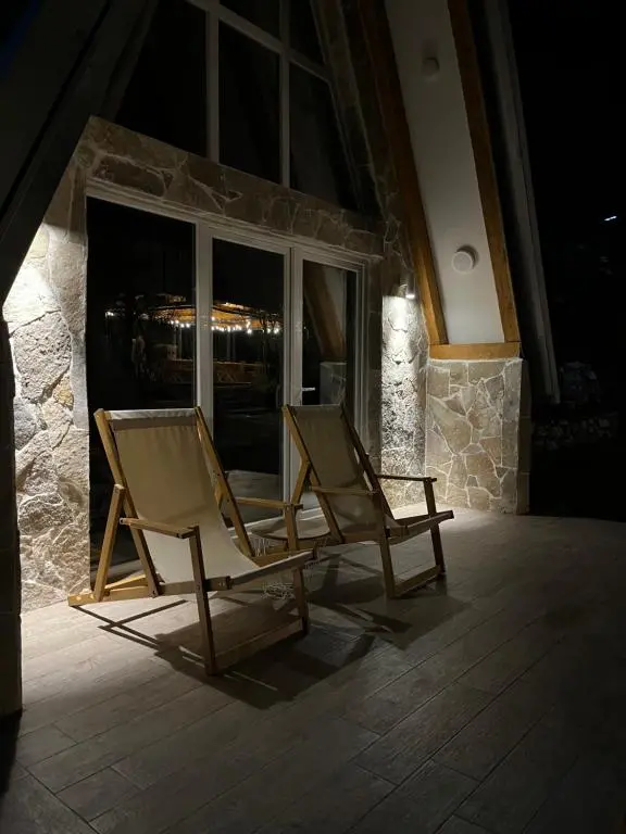 img_id_2433172.webp