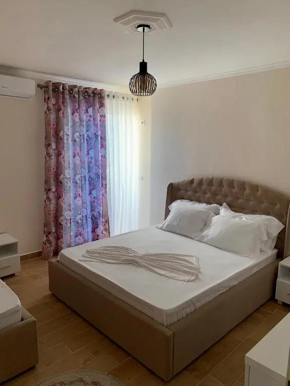 img_id_1273415.webp