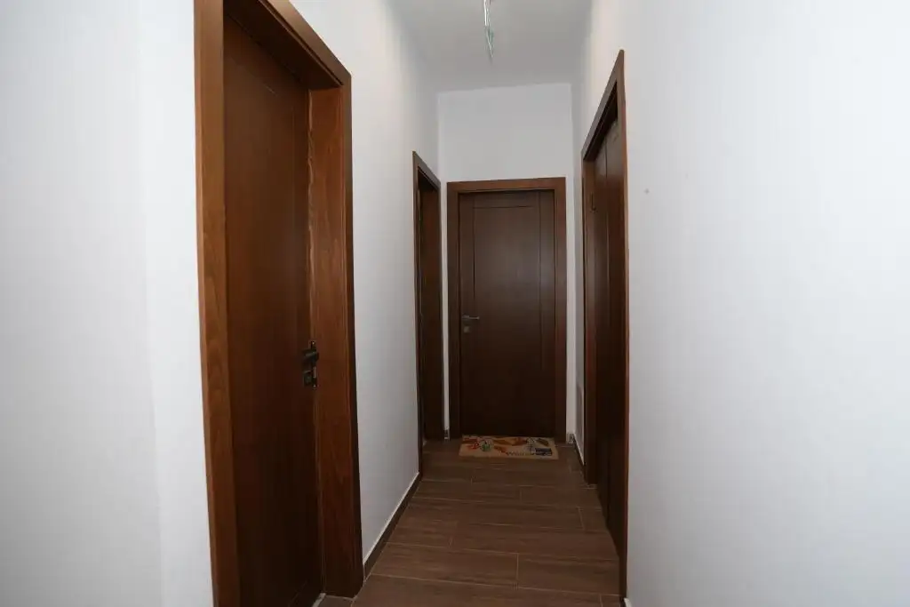 img_id_598266.webp