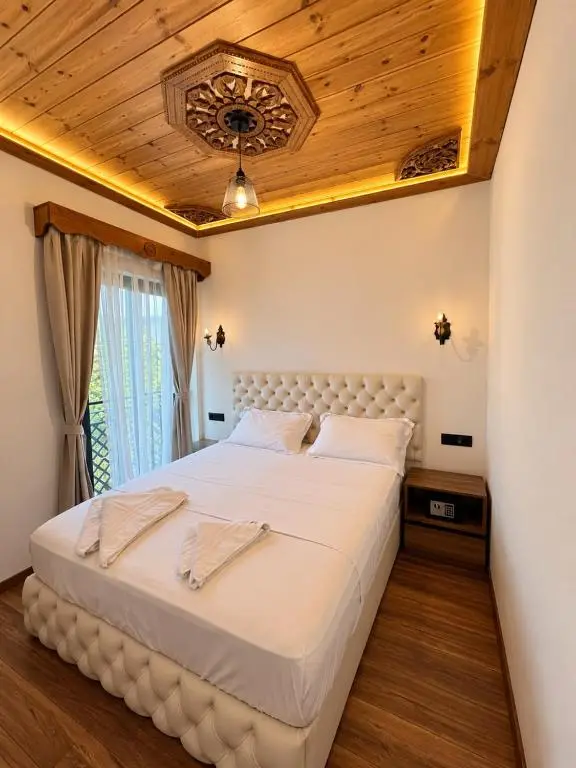 img_id_1729538.webp