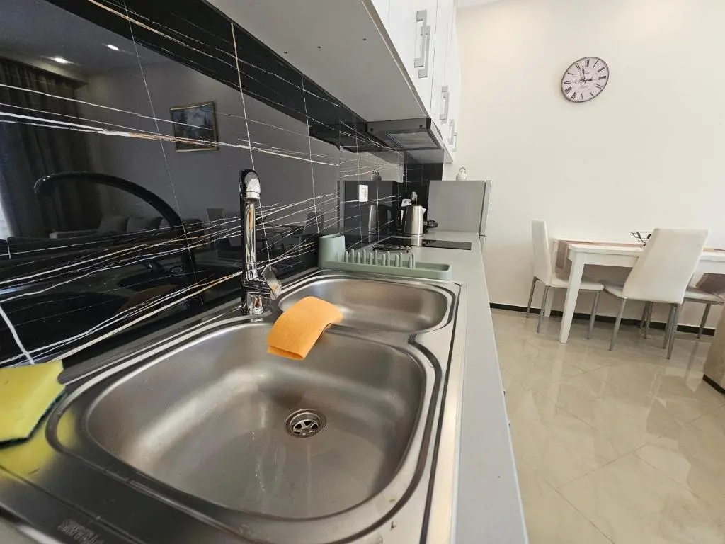 img_id_1451592.webp