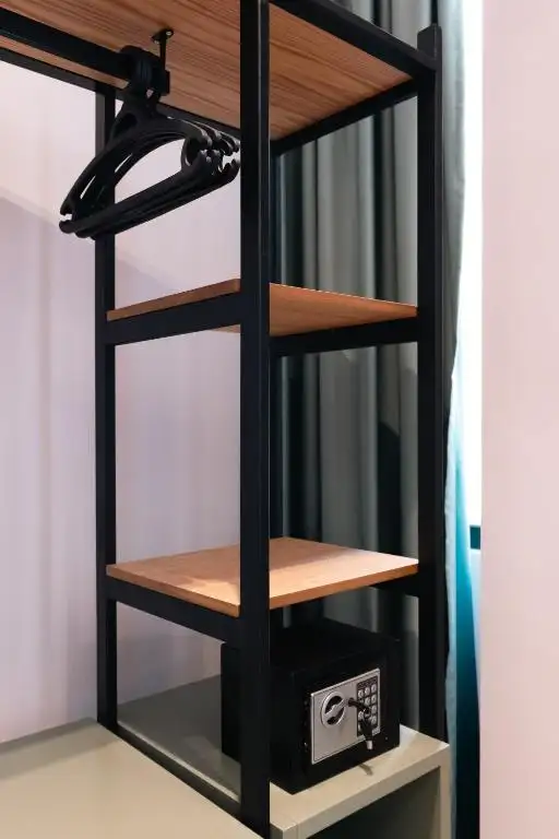 One-Bedroom Apartment image 16
