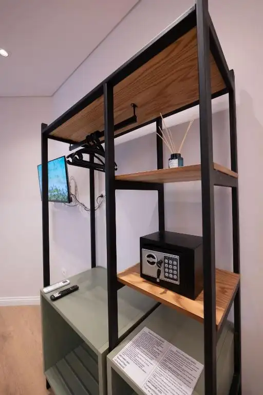 One-Bedroom Apartment image 10