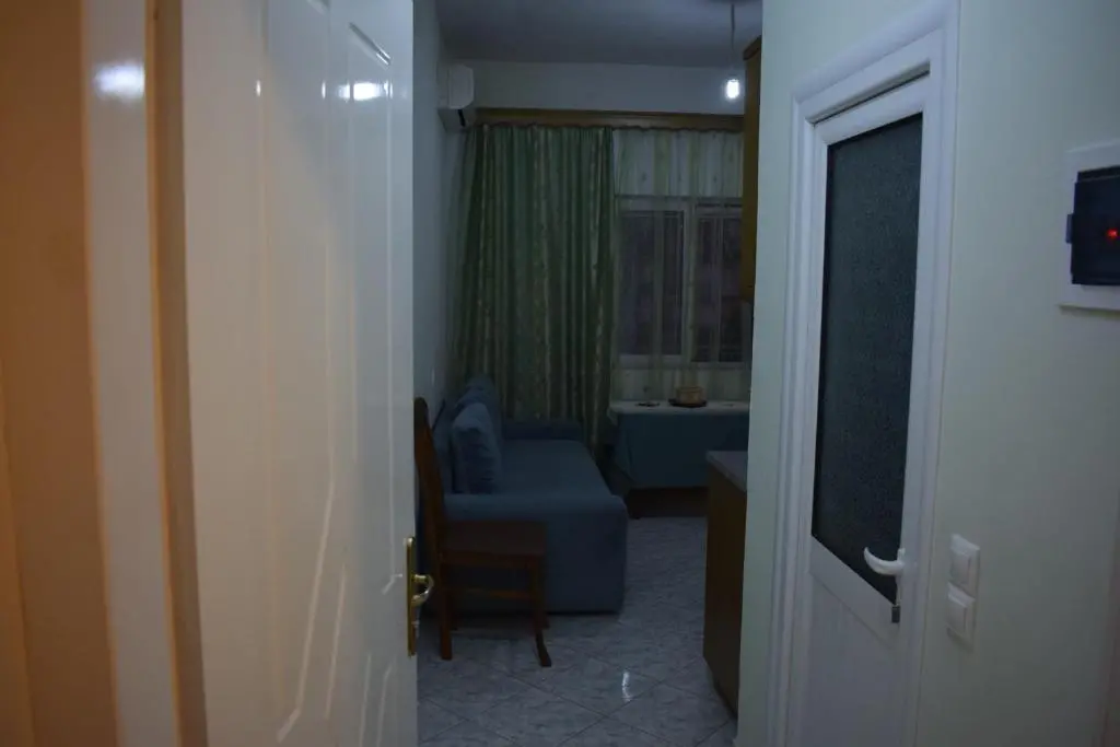 img_id_913023.webp